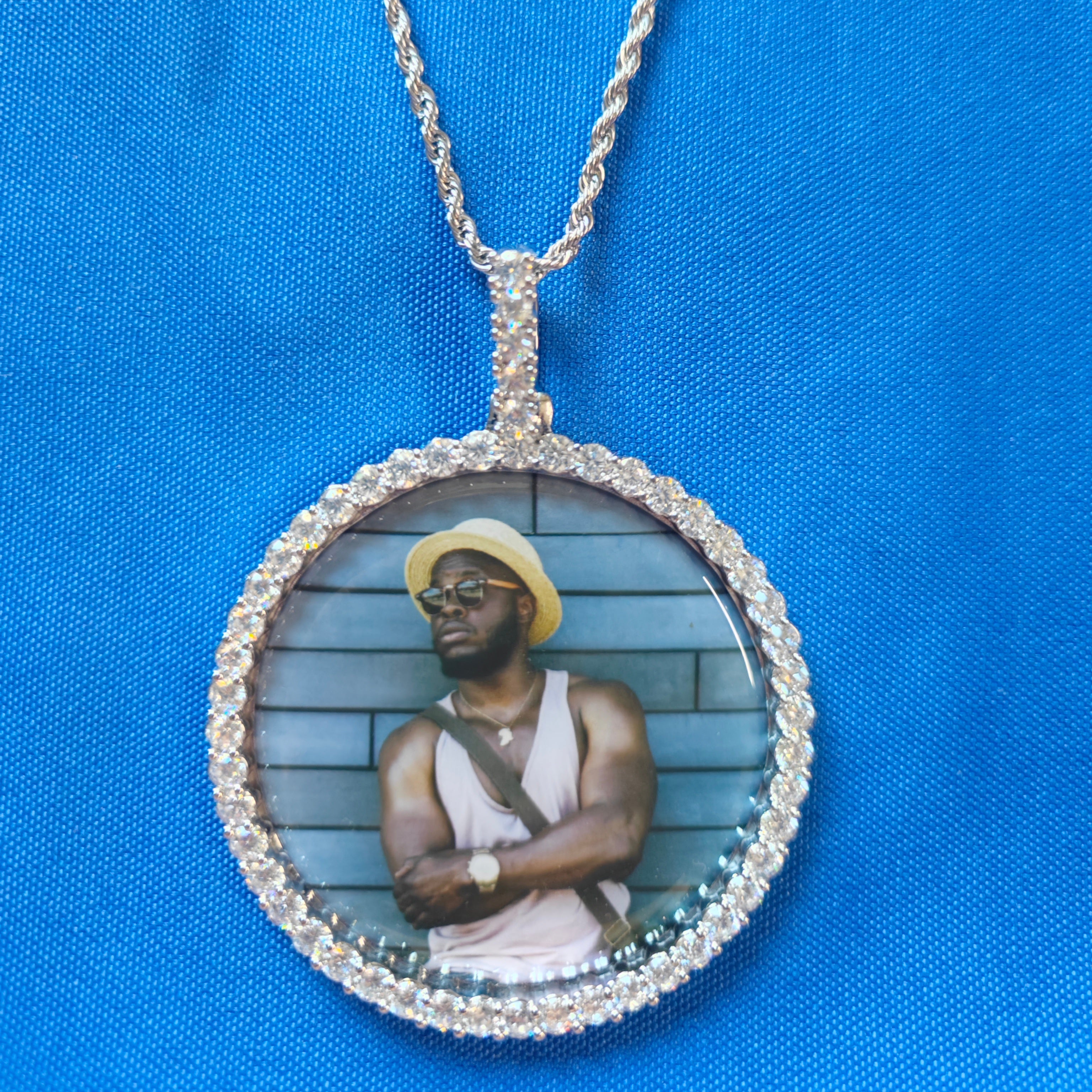 Custom Round Photo Pendant