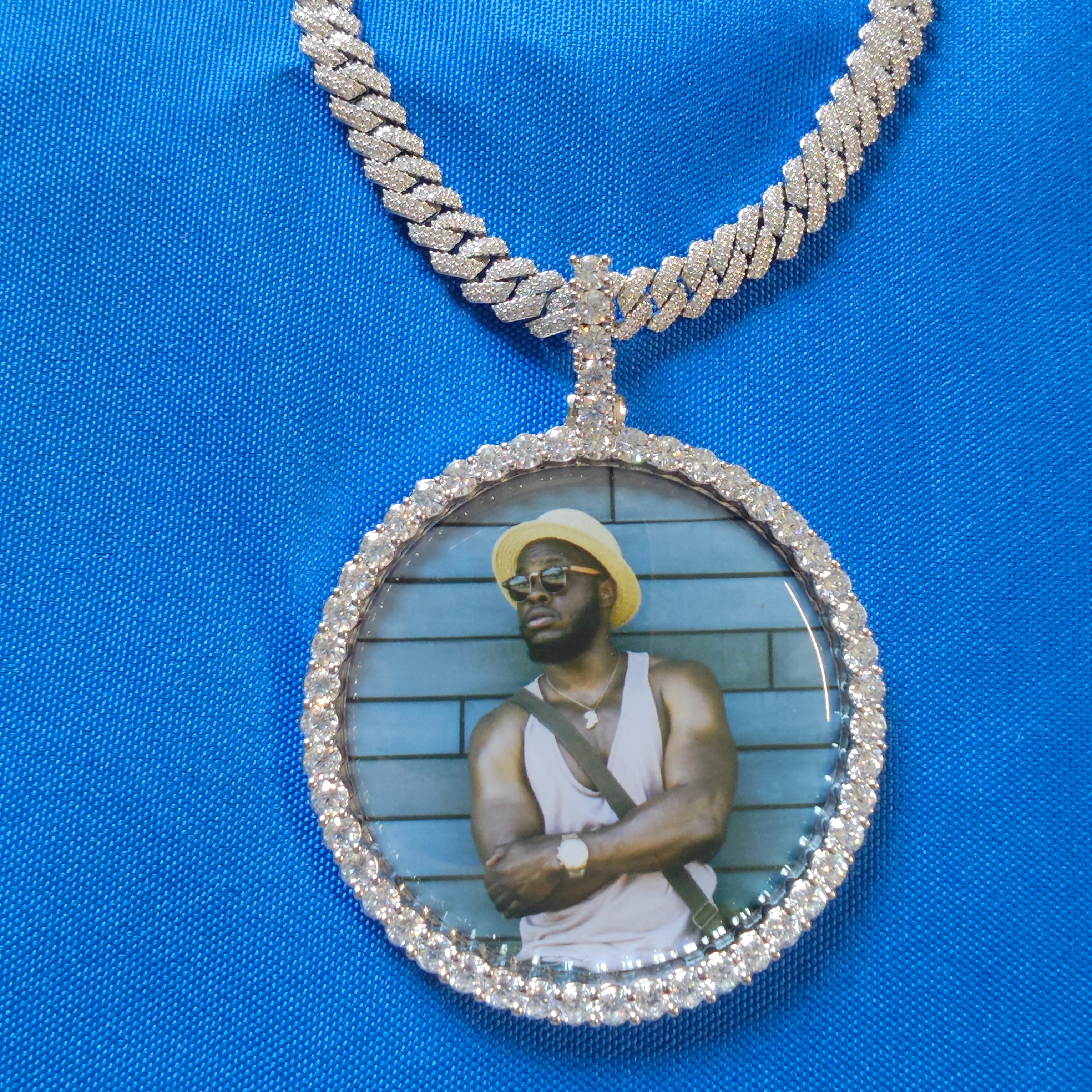 Custom Round Photo Pendant