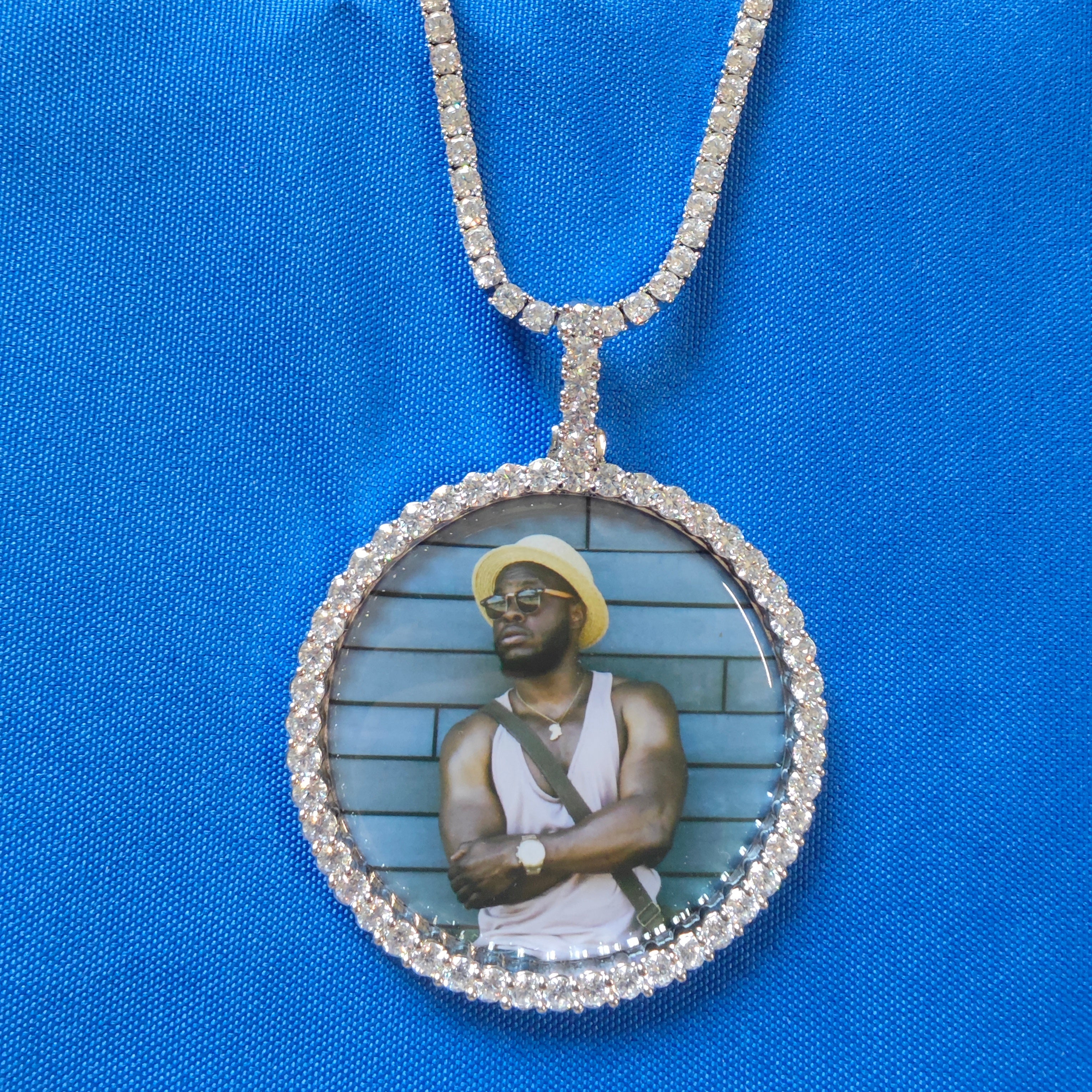 Custom Round Photo Pendant